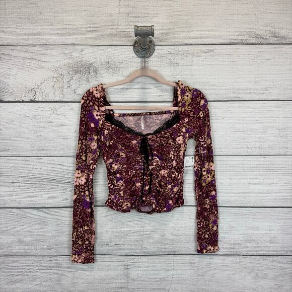 Free People Women's Layer It On Me Ruched Crop Long Sleeve Top Size Medium - Picture 1 of 10